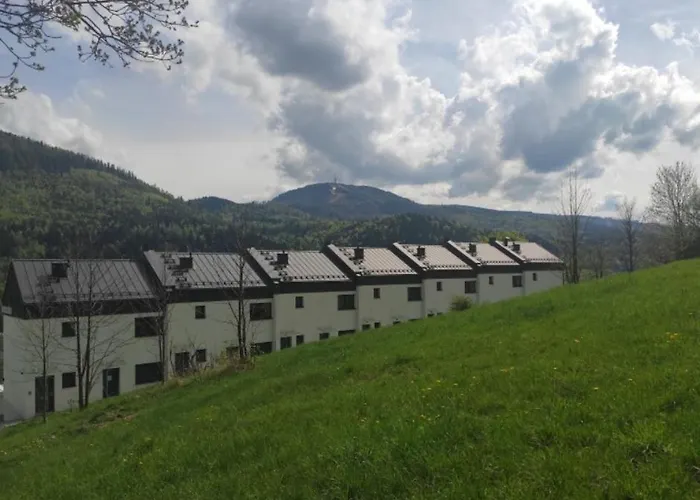 Cichy Strumyk Z Tarasem Sloneczna Gora * Szczyrk